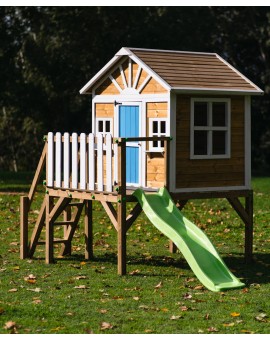 Wooden children's house with Masgames VISBY panels raised 90 cm