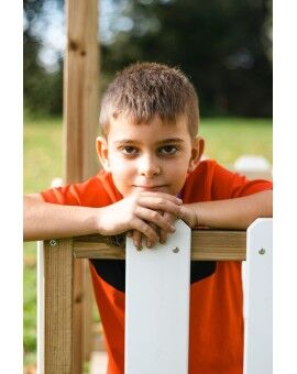 Wooden children's house with panels Masgames OLDEN