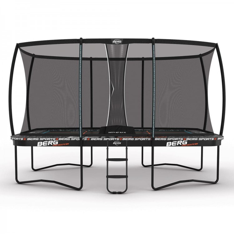 BERG Ultim Pro Bouncer 500 + Red Deluxe XL trampoline