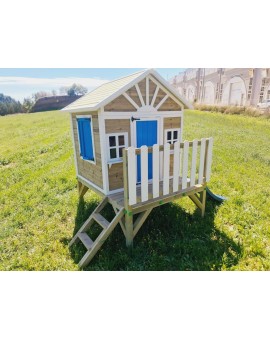 Wooden children's house with Masgames VISBY panels raised 60 cm