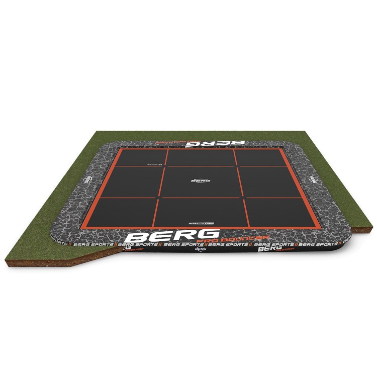 BERG Flatground Ultim Pro Bouncer 500x500 trampoline